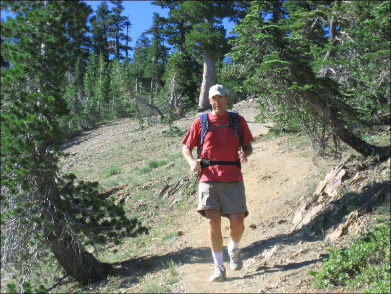 2006-07-22 Buttes (14) John running